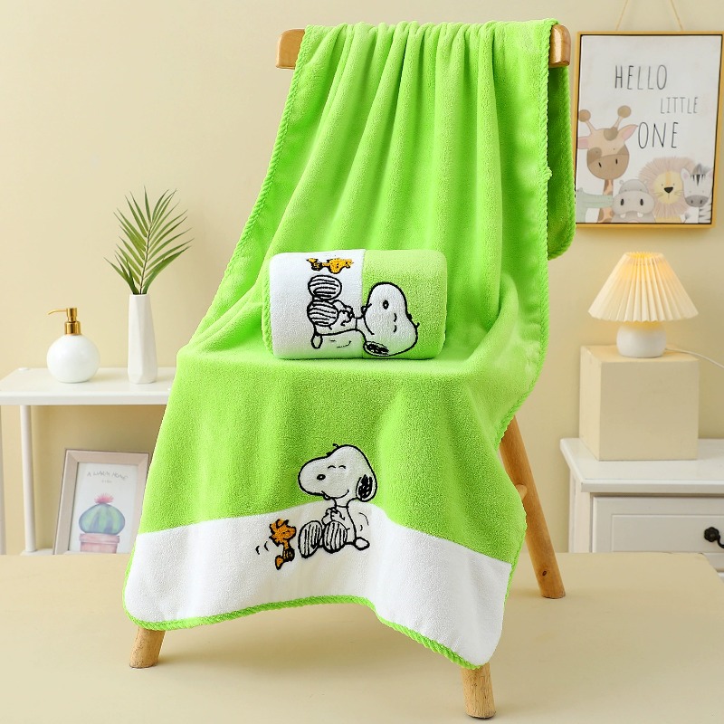 Travel Accessories As Gifts - Miękki ręcznik kąpielowy z polaru, wzór